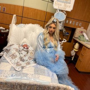 Maternity Robe photoshoot